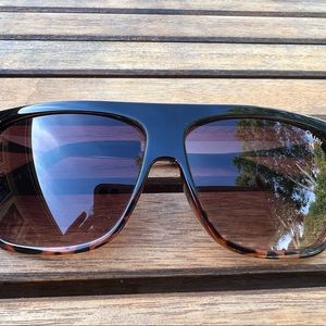 QuayxDesi OTL2 in Tortoise